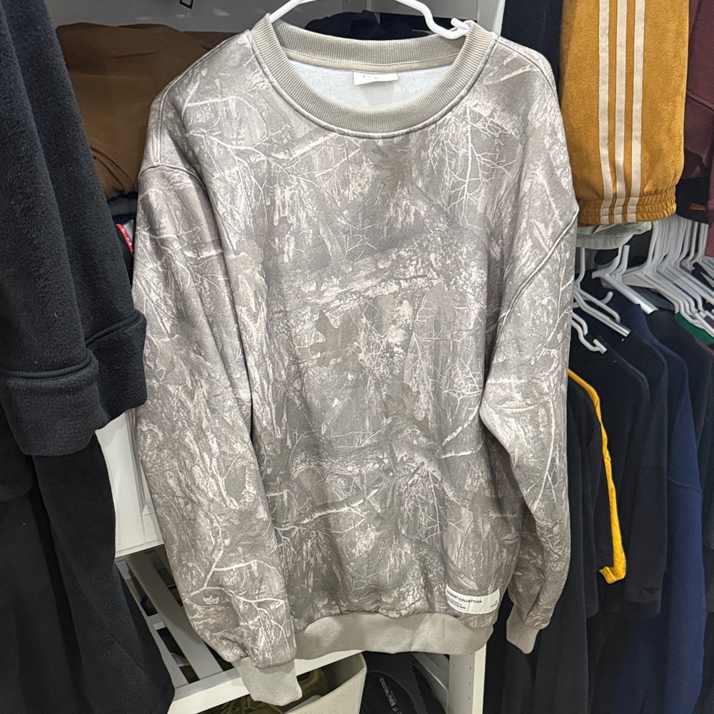 Women's Crewneck Sweatshirt in Stone Taupe